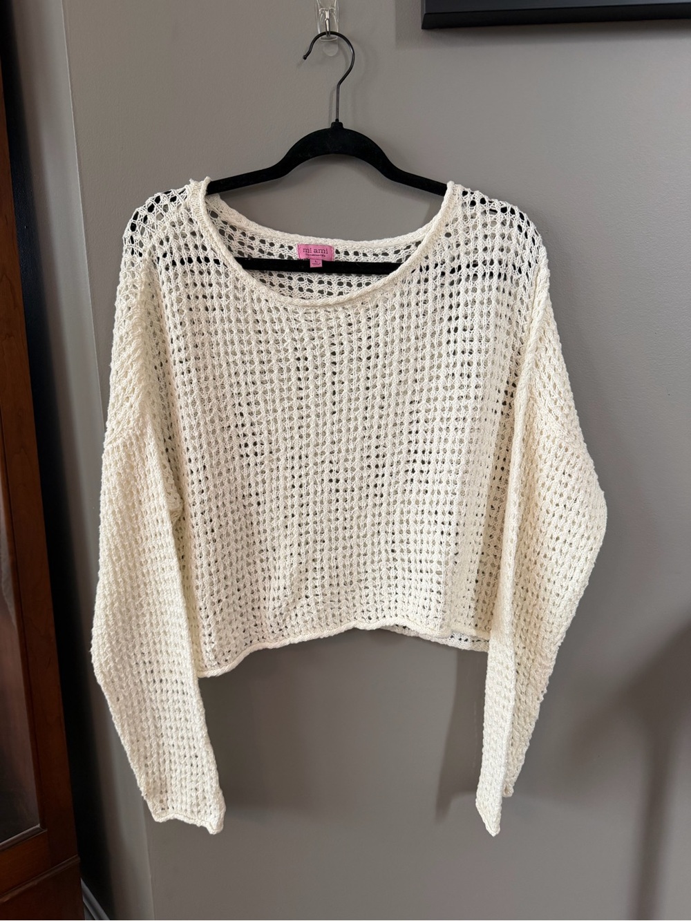 Francesca's Mi Ami Collections Cream Open-Knit Scoop Neck Sweater. Large